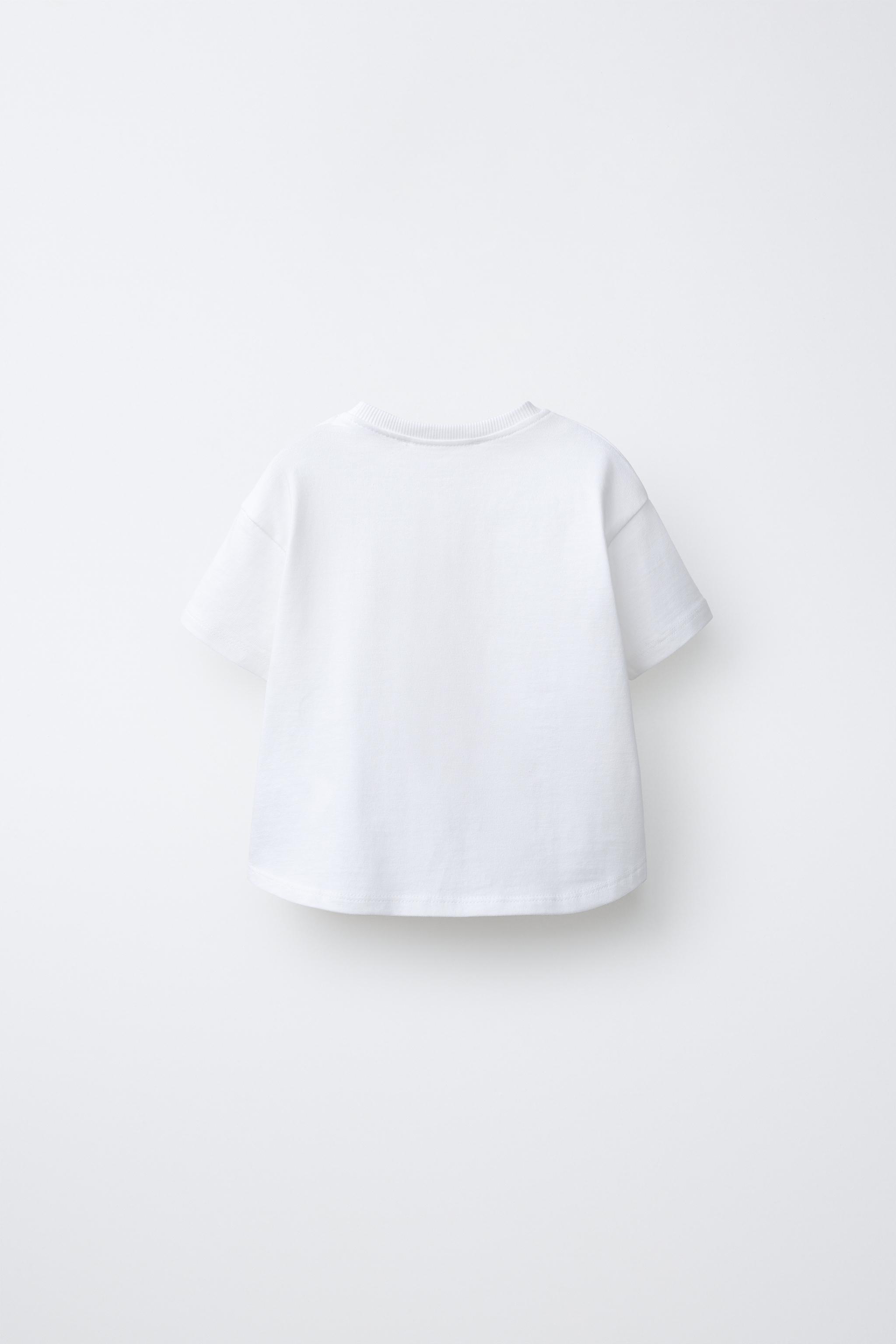 CROCHET PATCH T-SHIRT